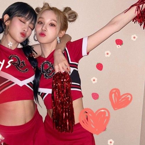 A moment captured by i-dle's fan