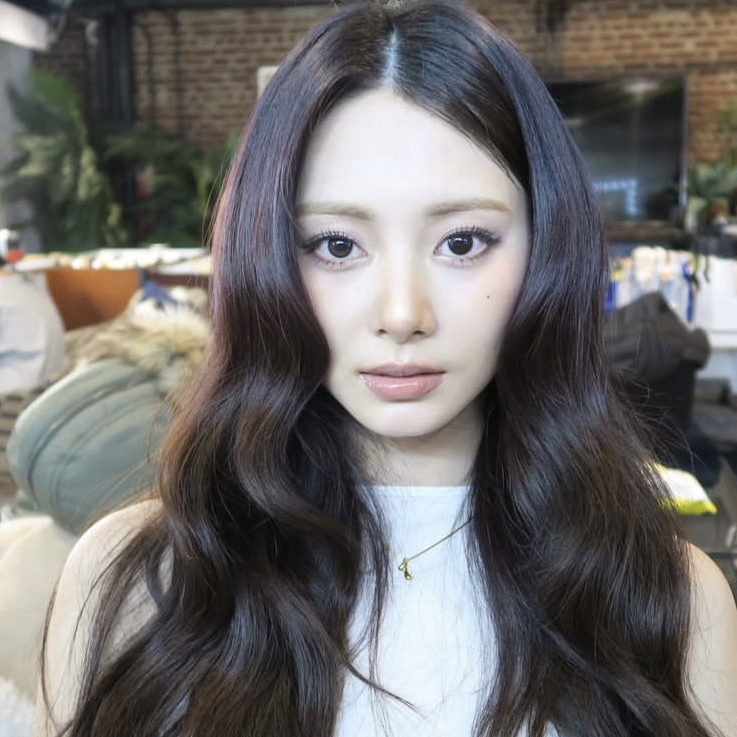 Potret di balik layar Tzuyu (TWICE)