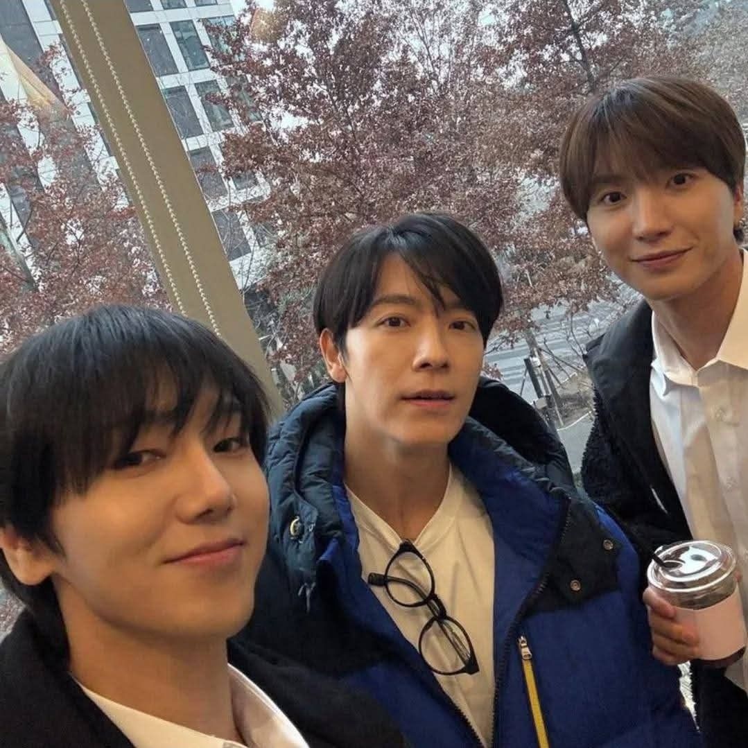 Recent activity shot of Leeteuk (Super Junior)