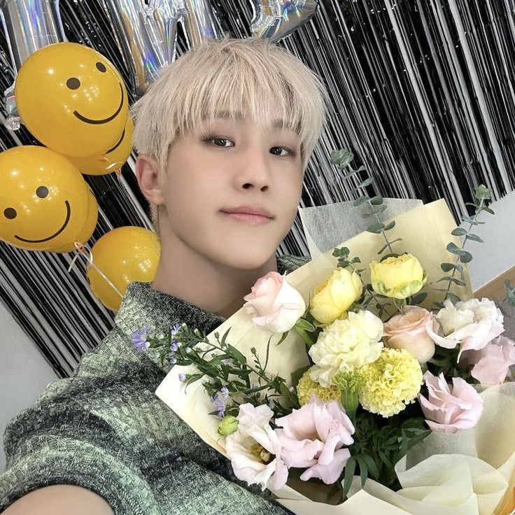 Latest photo of Jinjin (ASTRO)