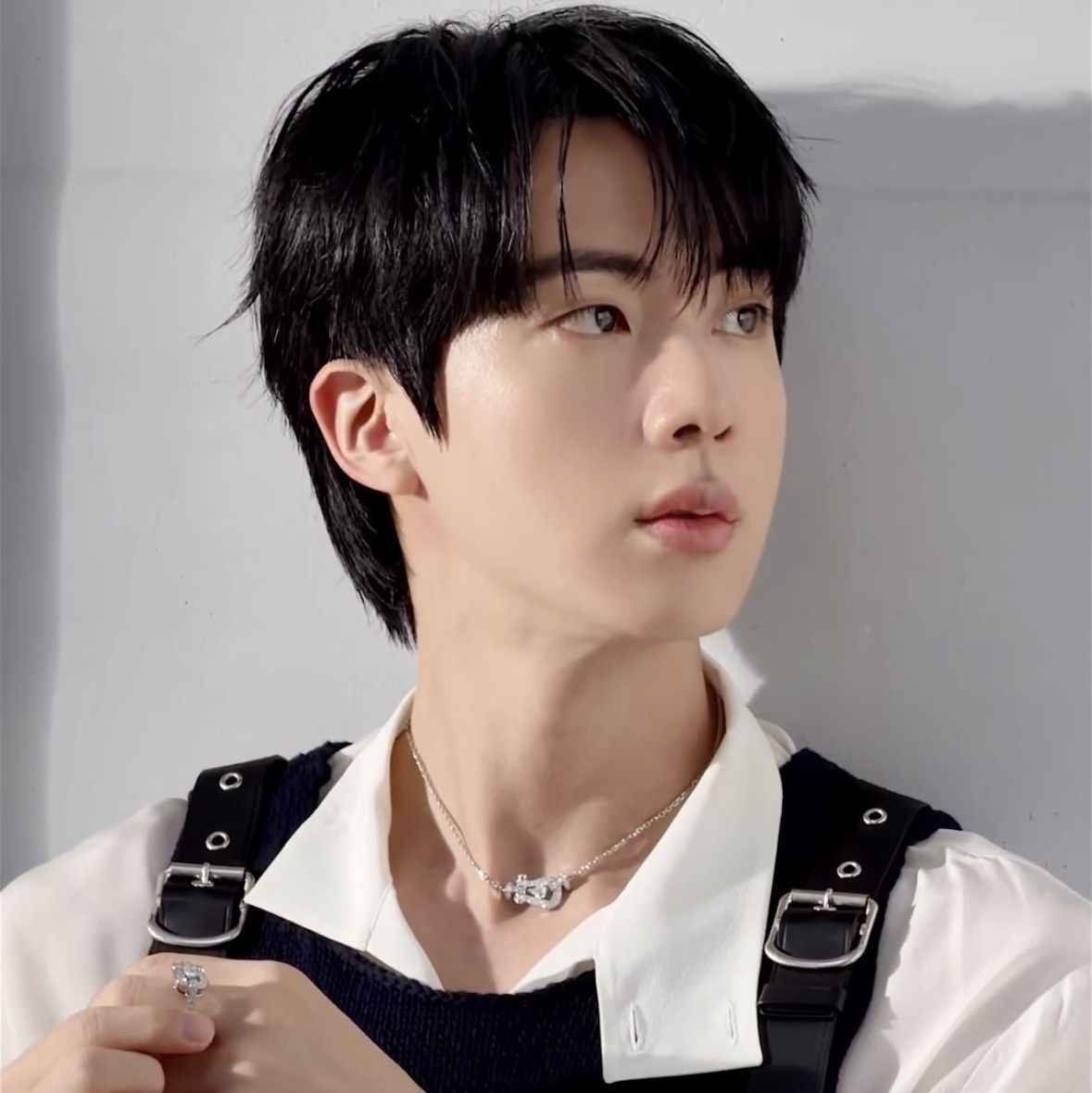 Latest photo of Jin (BTS)