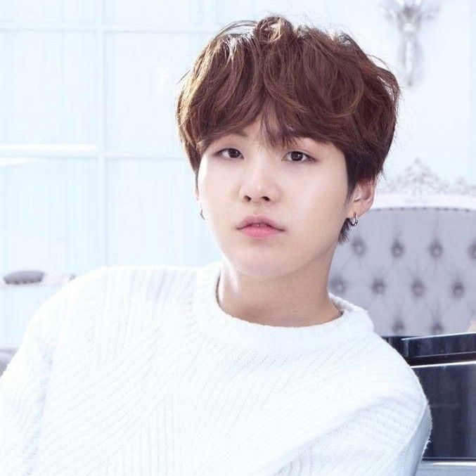 Behind-the-scenes cut of SUGA (BTS)