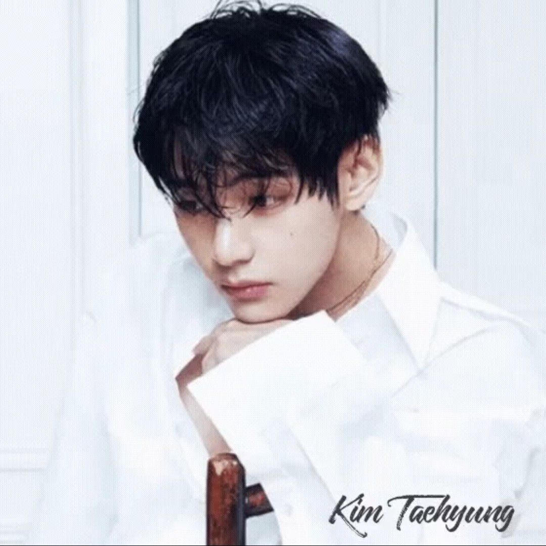 V (BTS)の最新写真