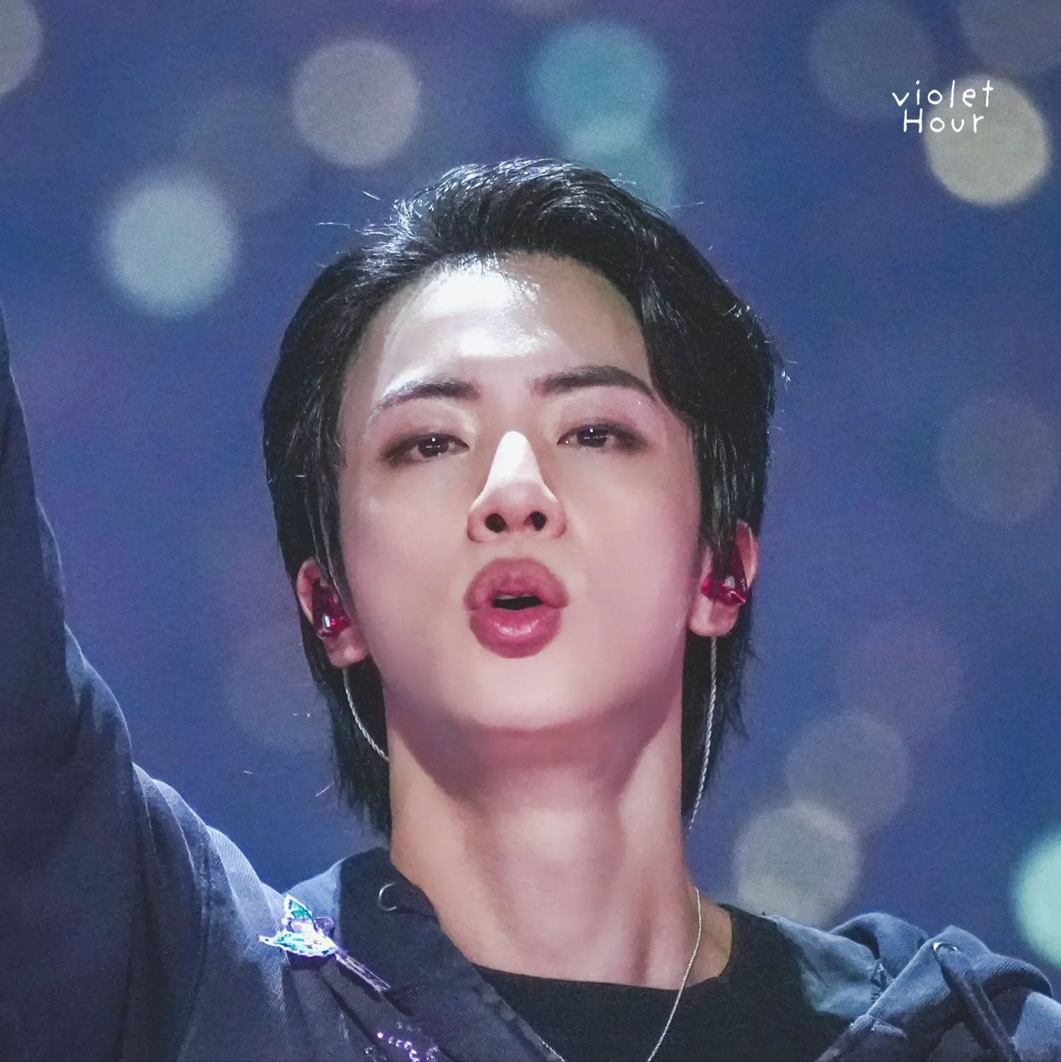 Foto terbaru Jin (BTS)