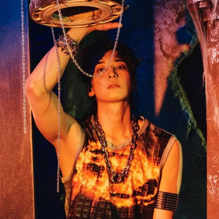 Recent activity shot of Wonwoo (SEVENTEEN)