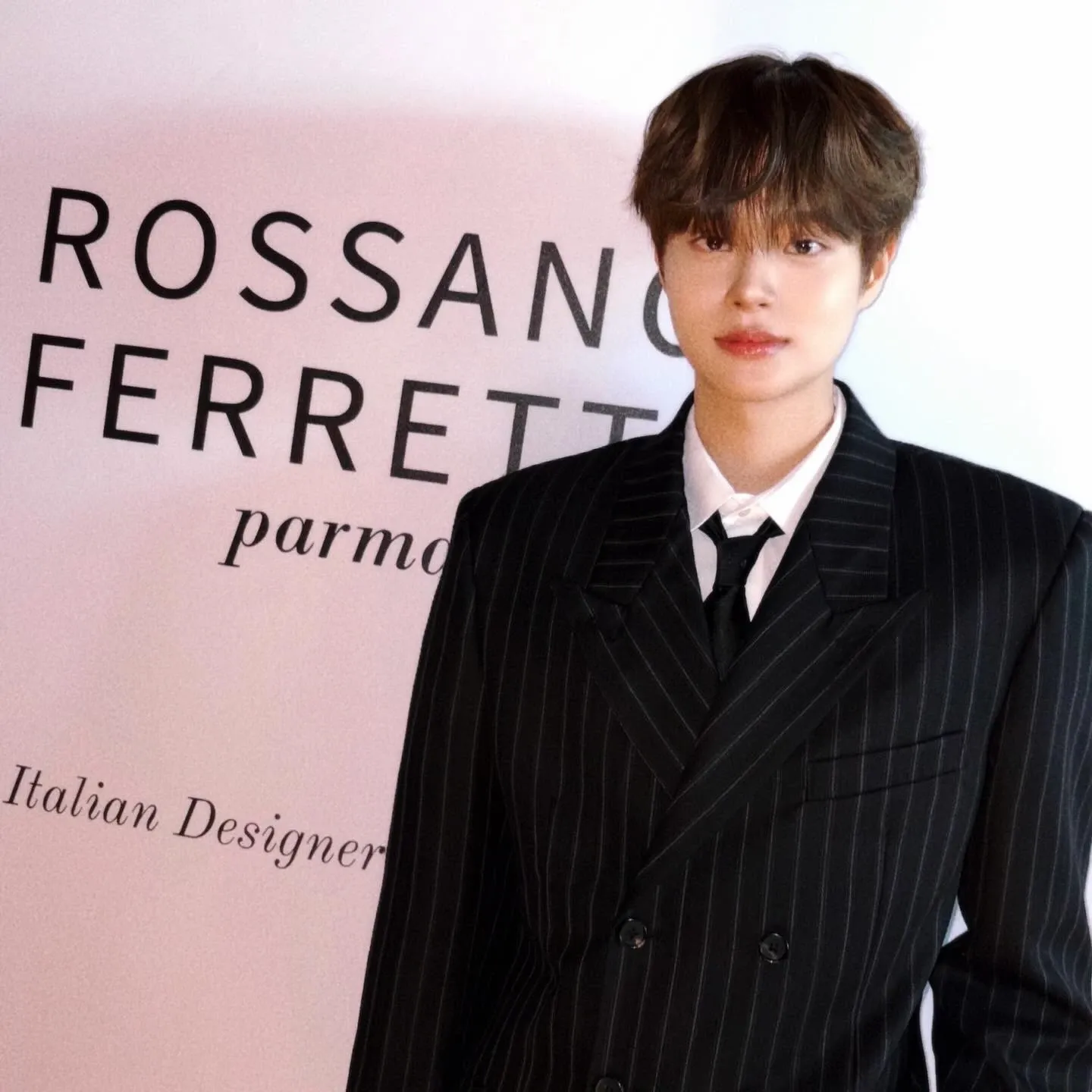 Recent activity shot of Lee Daehwi (AB6IX)