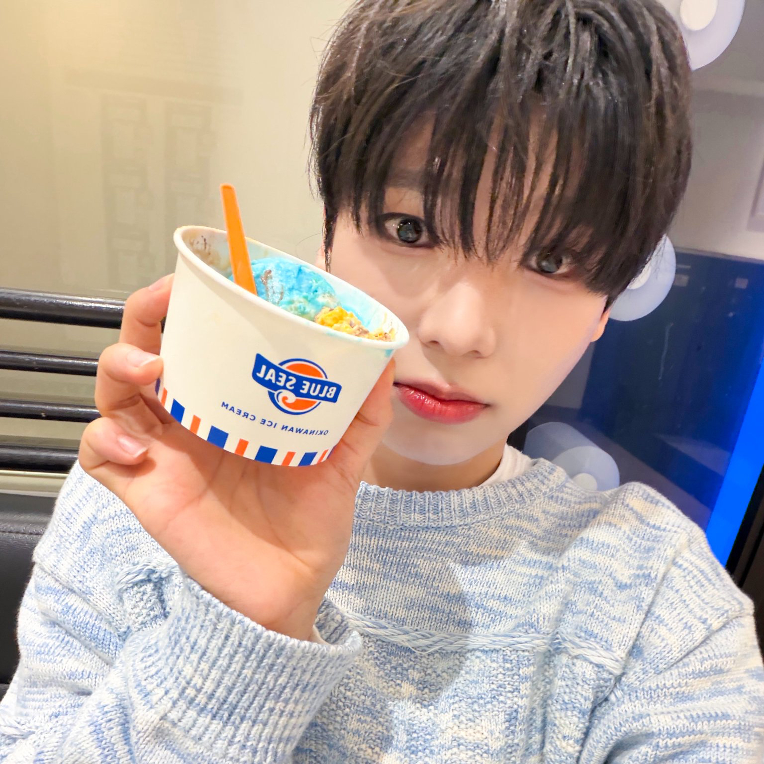 A moment captured by Doha (n.SSign)'s fan