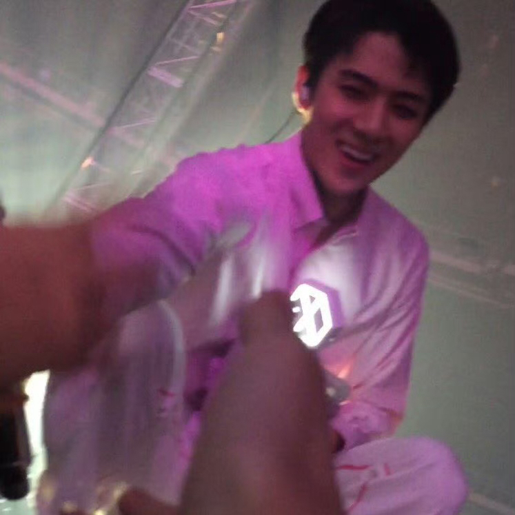 세훈 (EXO)의 최신 사진