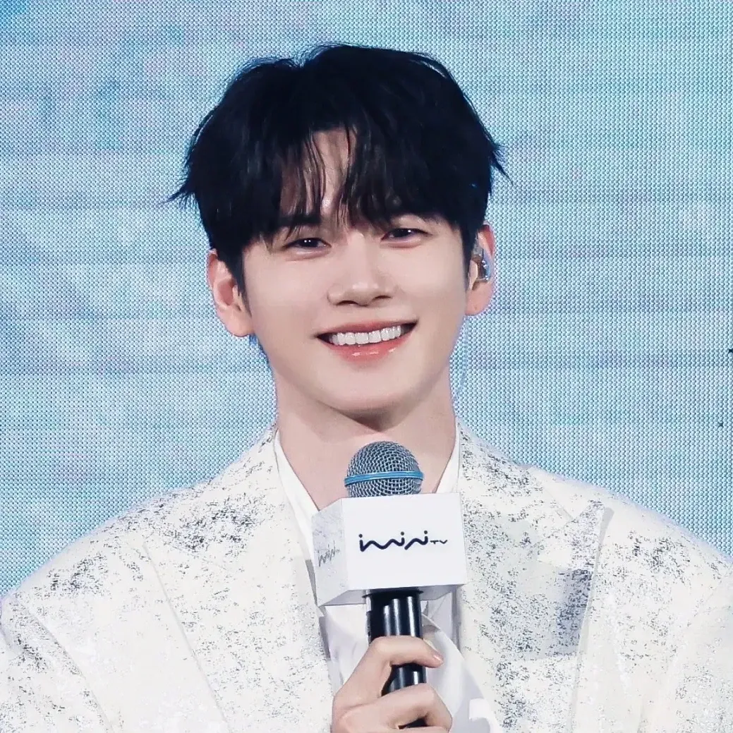 Foto terbaru Ong Seongwu