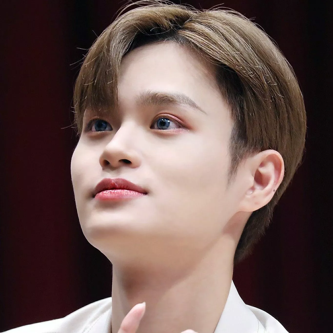 Behind-the-scenes cut of Lee Daehwi (AB6IX)