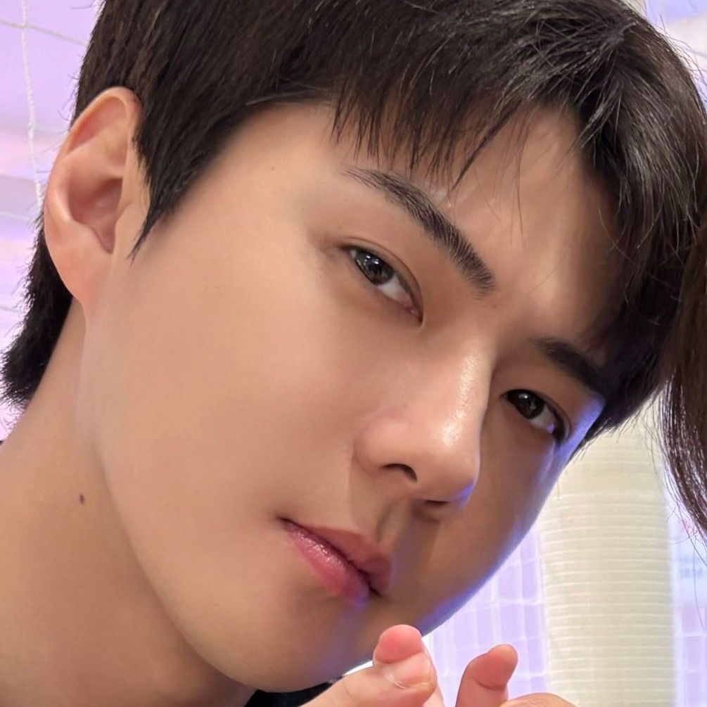 세훈 (EXO) 최근 활동샷