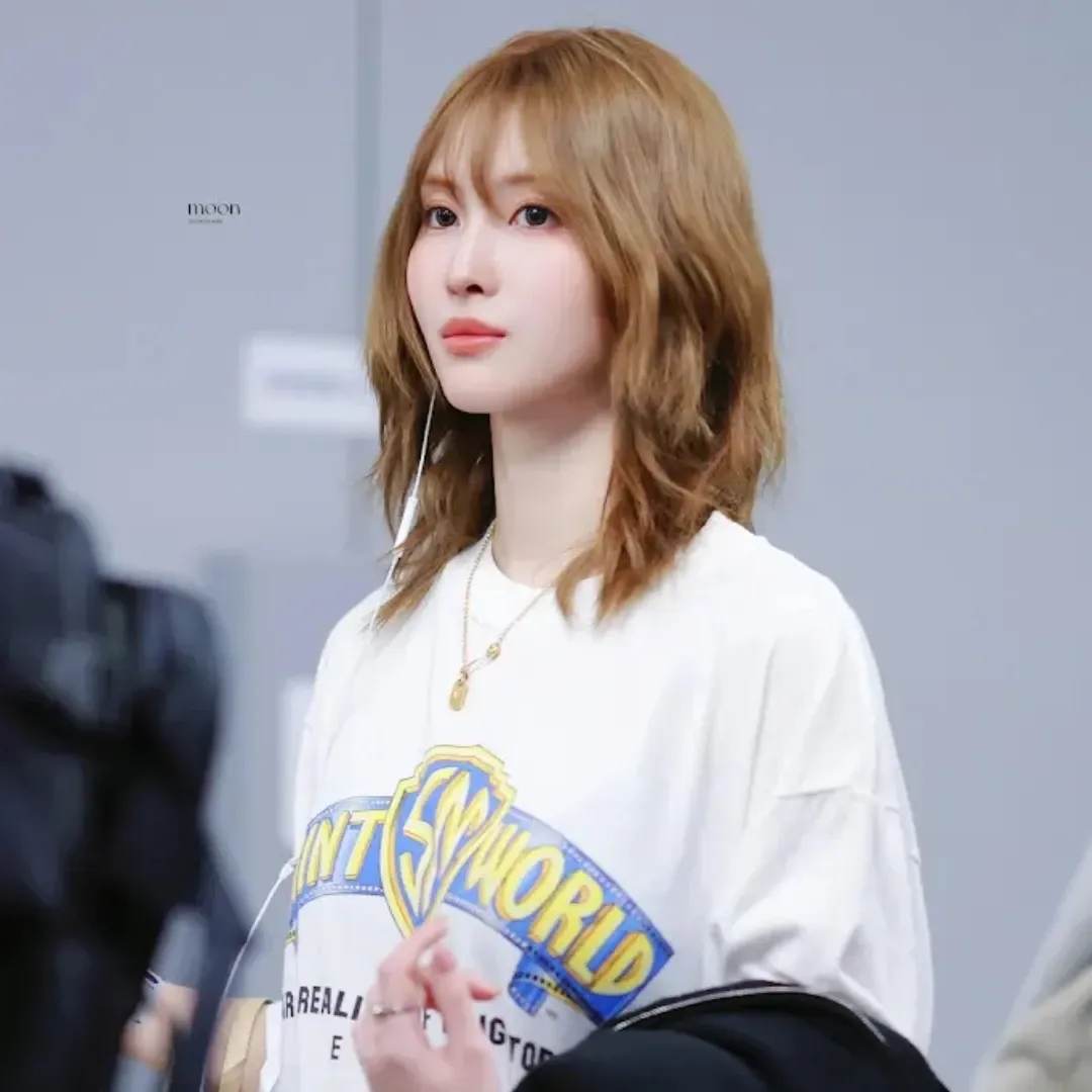 Momo (TWICE)的最新活动照片