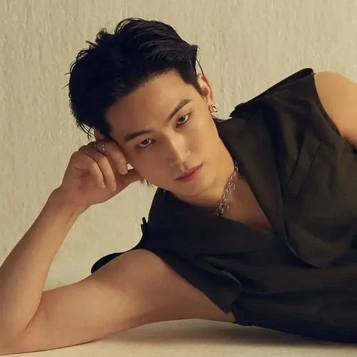 JAY B (GOT7)的最新活动照片