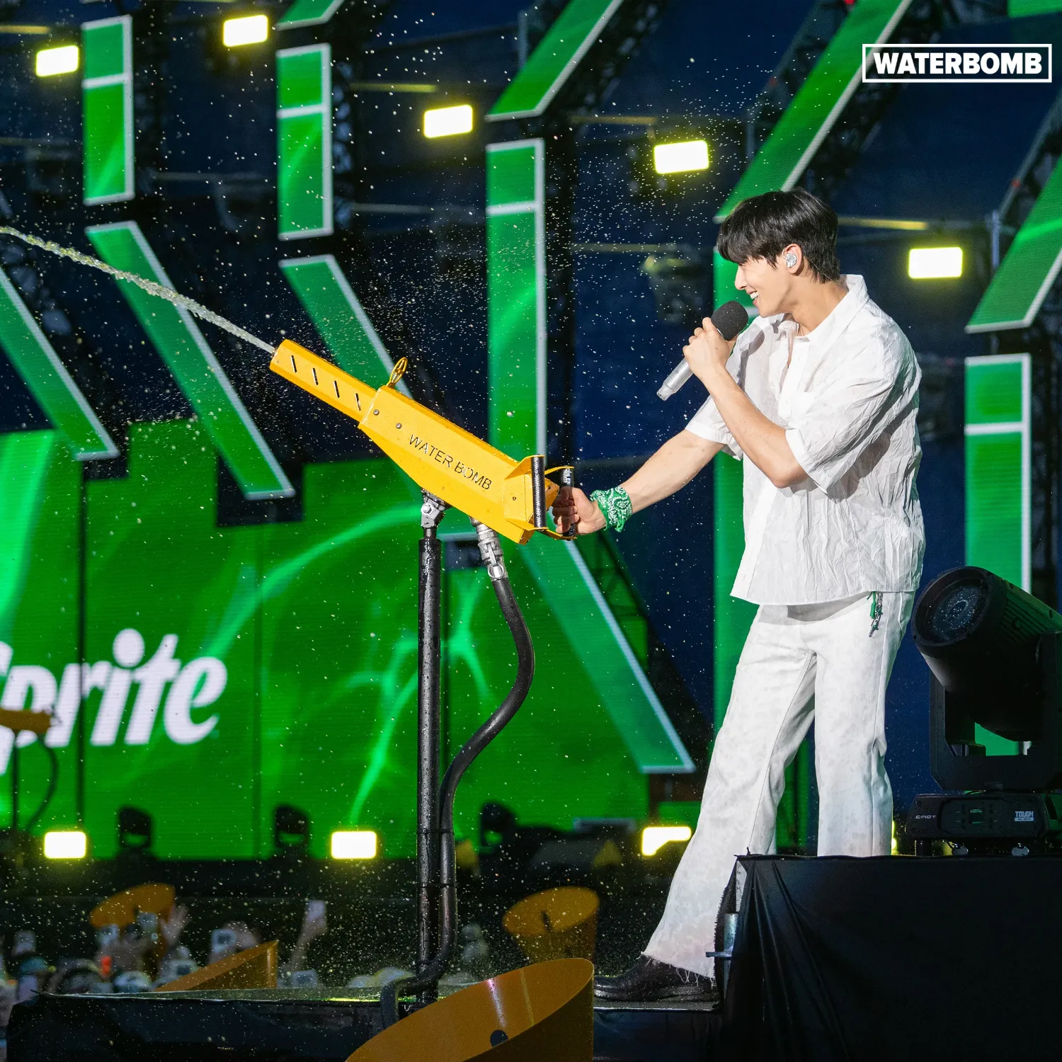 Behind-the-scenes cut of Eunwoo (ASTRO)