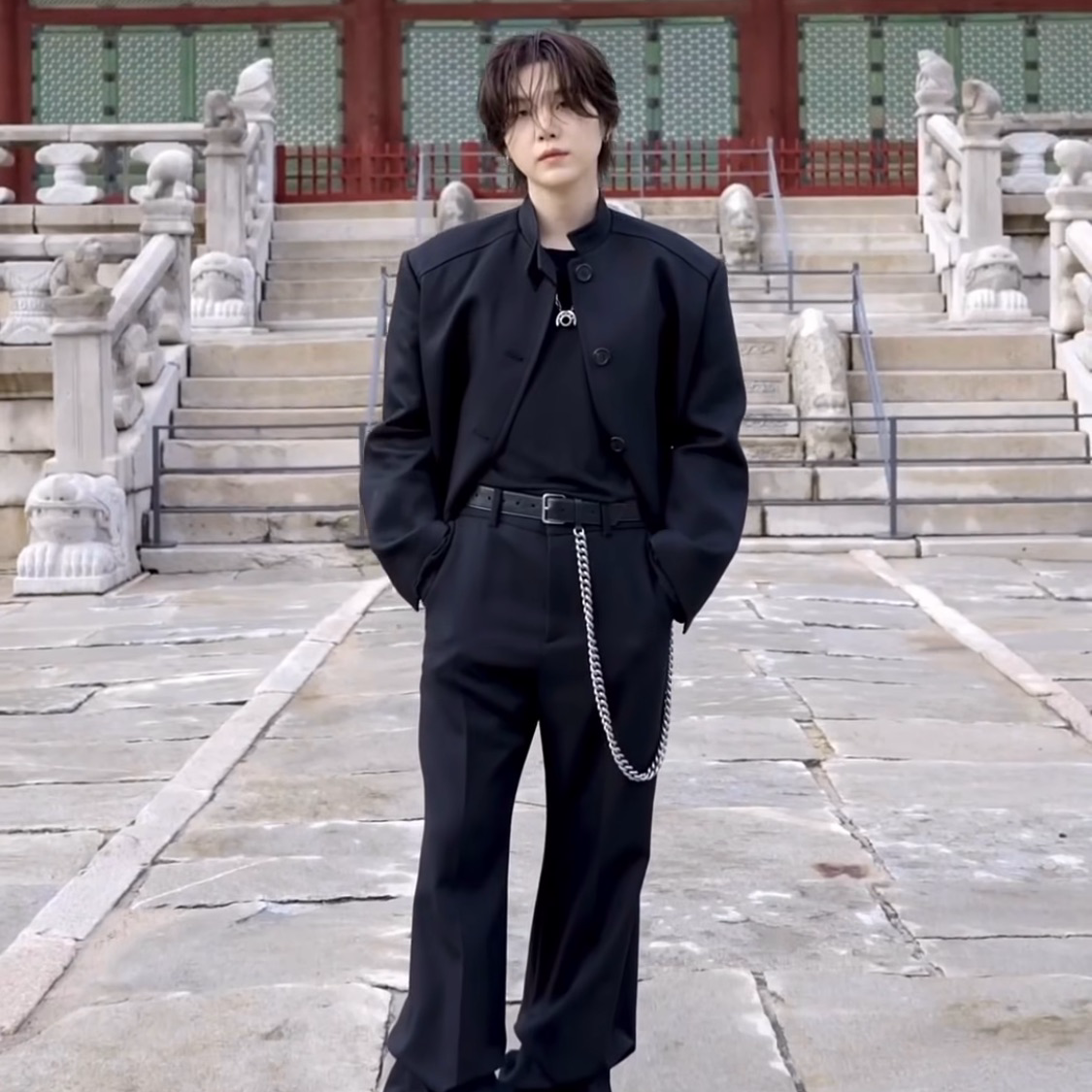 슈가 (방탄소년단) 최근 활동샷