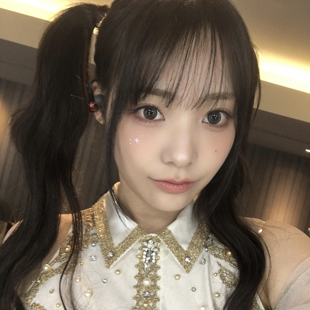 Behind-the-scenes cut of Siyeon (QWER)