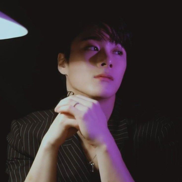 Behind-the-scenes cut of Moonbin (ASTRO)