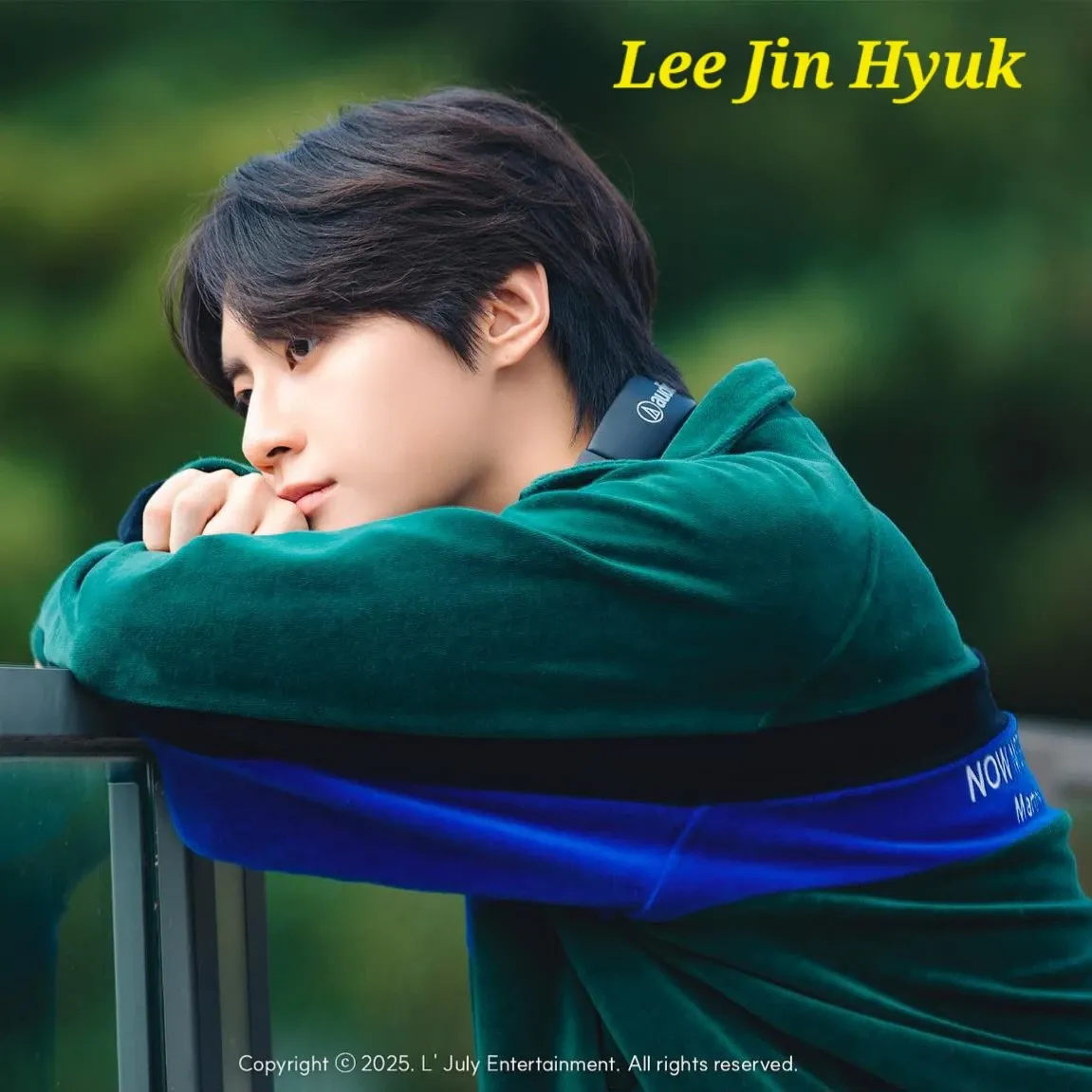 Behind-the-scenes cut of Lee Jinhyuk