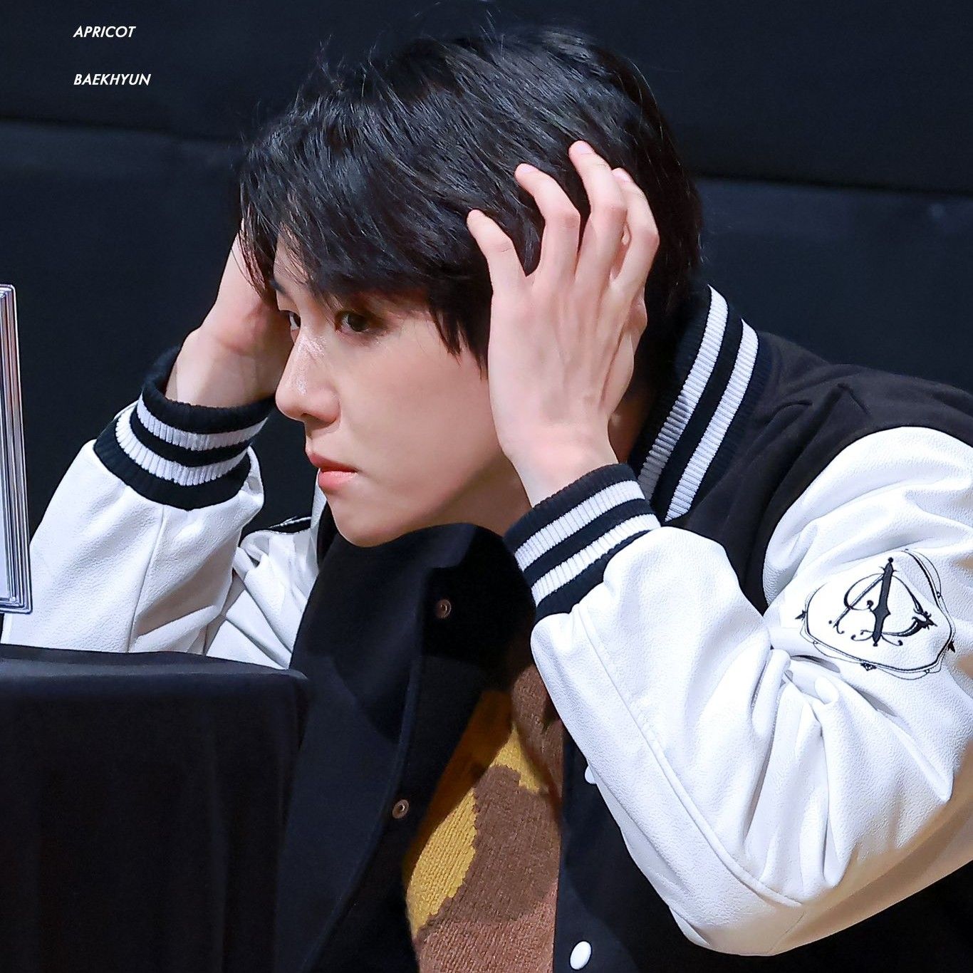 Foto aktivitas terbaru Baekhyun (EXO)