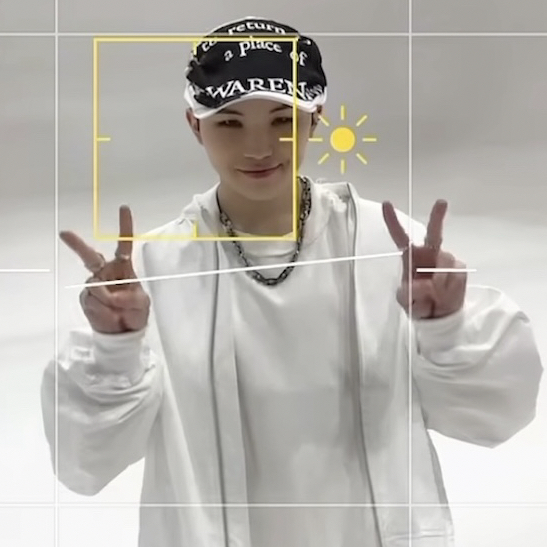 Woozi (SEVENTEEN)的最新活動照片