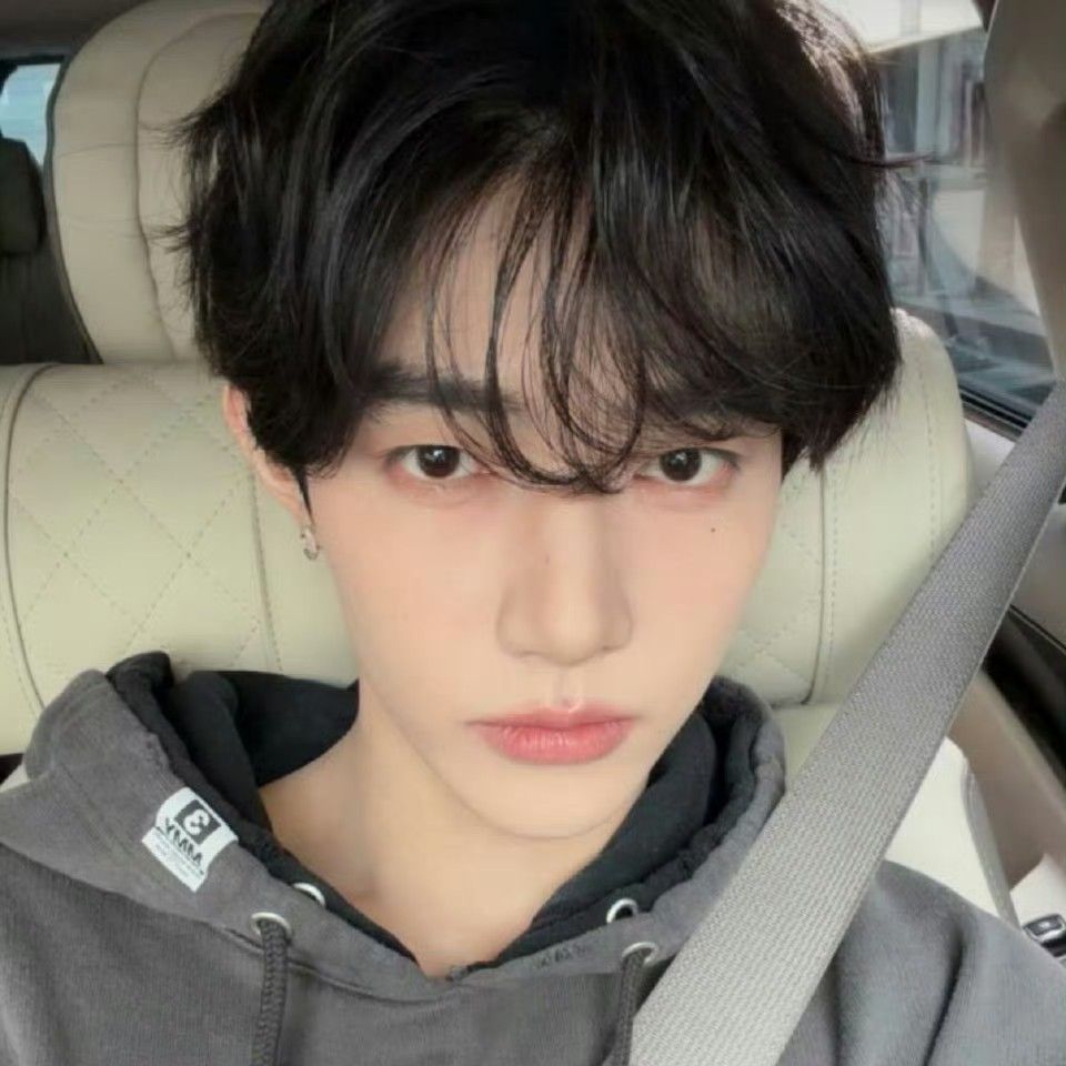 Latest photo of Zhang Hao