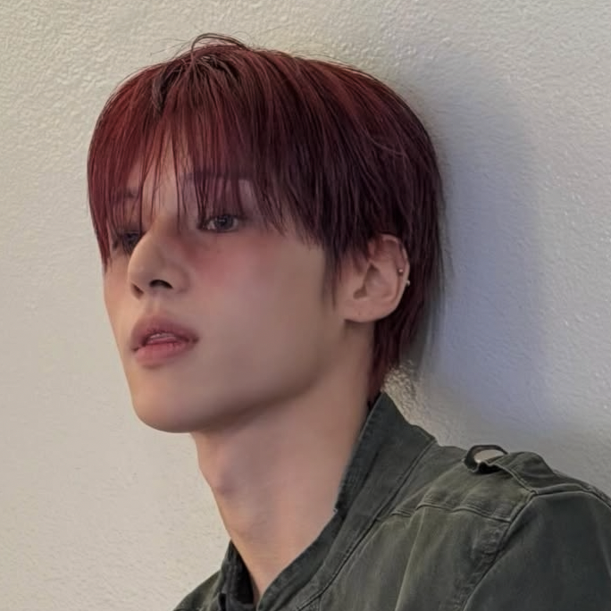 友榮 (ATEEZ)的最新活動照片