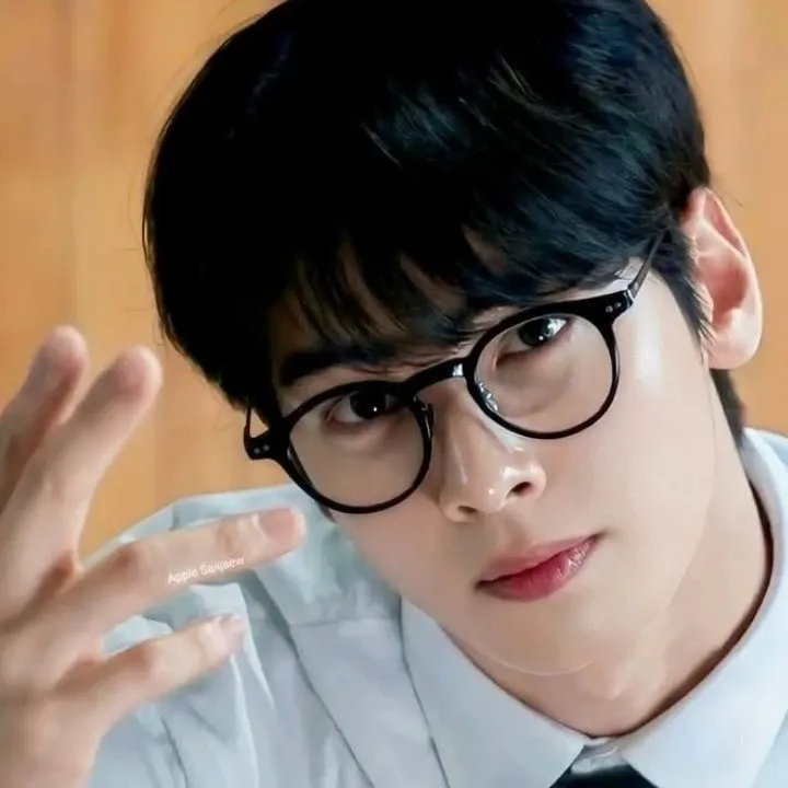 Behind-the-scenes cut of Eunwoo (ASTRO)