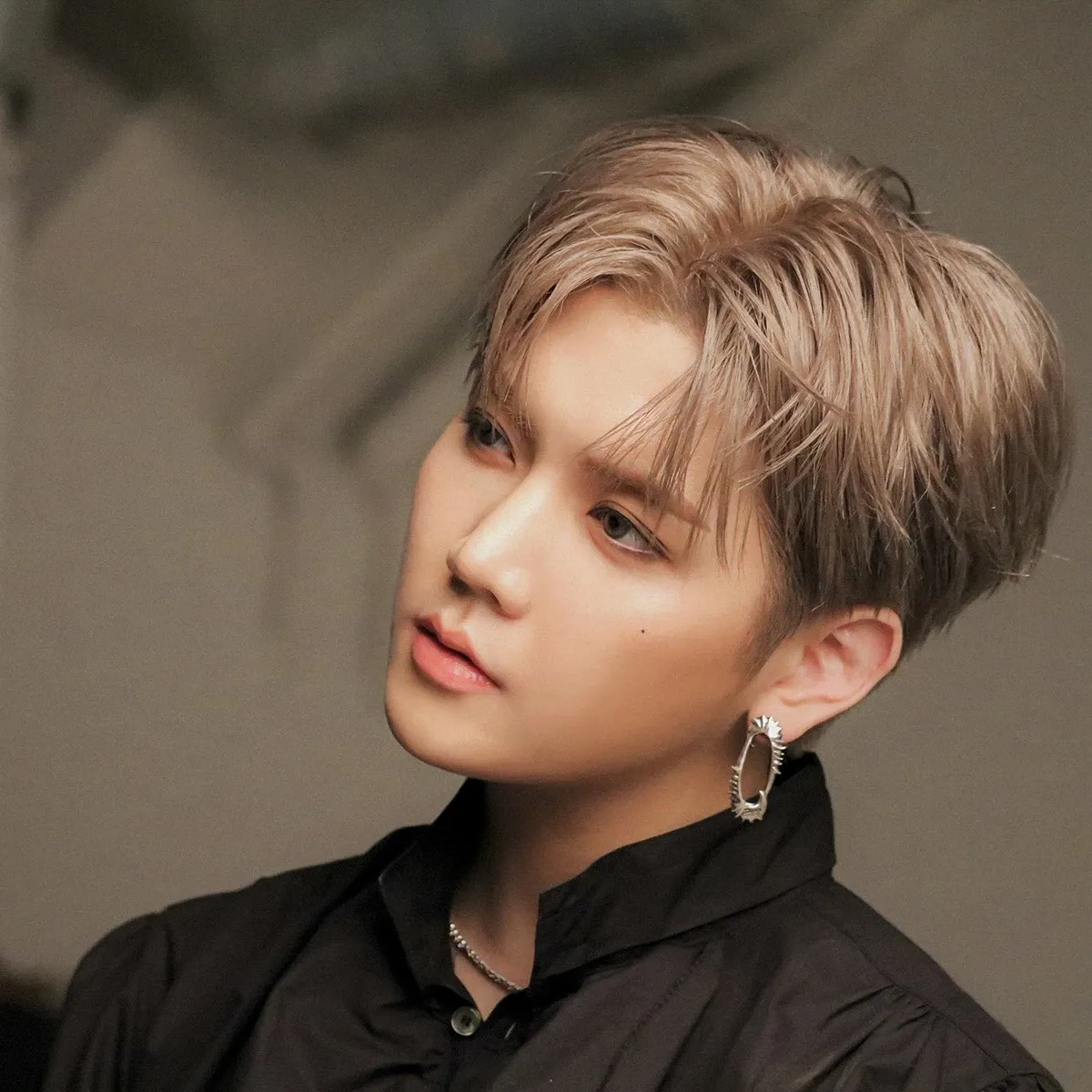 A moment captured by REN's fan