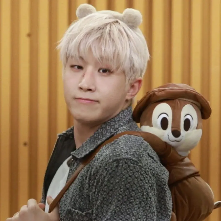 아스트로의 비하인드 컷