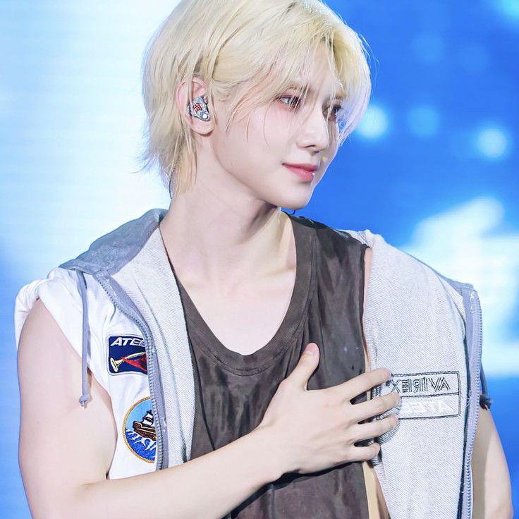 ATEEZ的幕後花絮