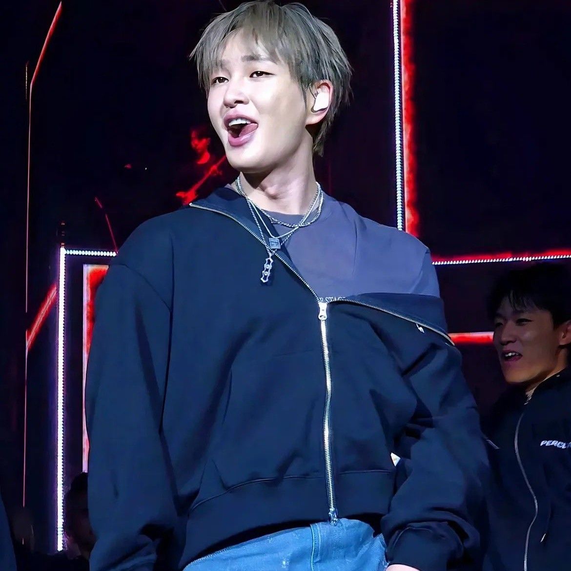 Latest photo of Onew (SHINee)