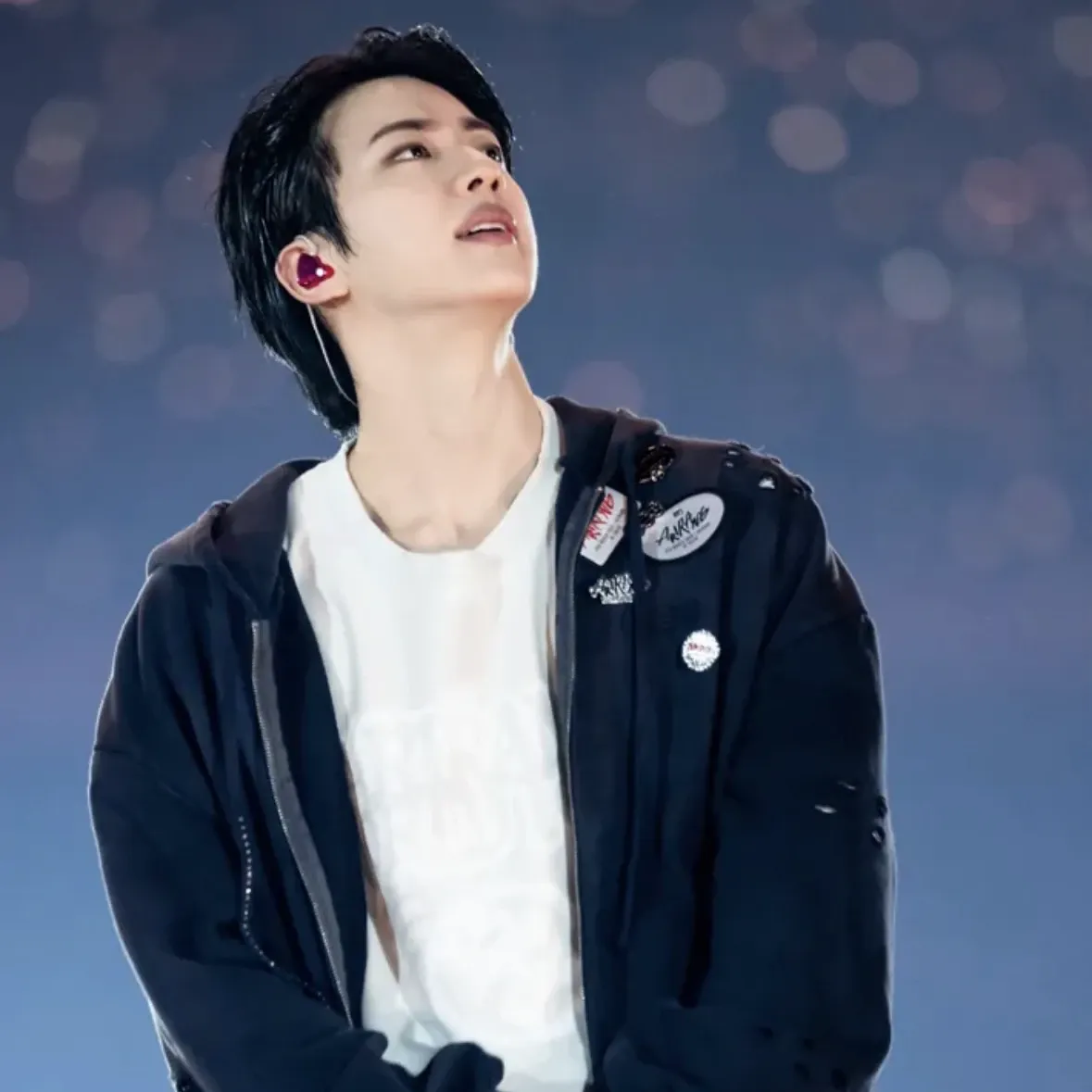 진 (방탄소년단) 최근 활동샷