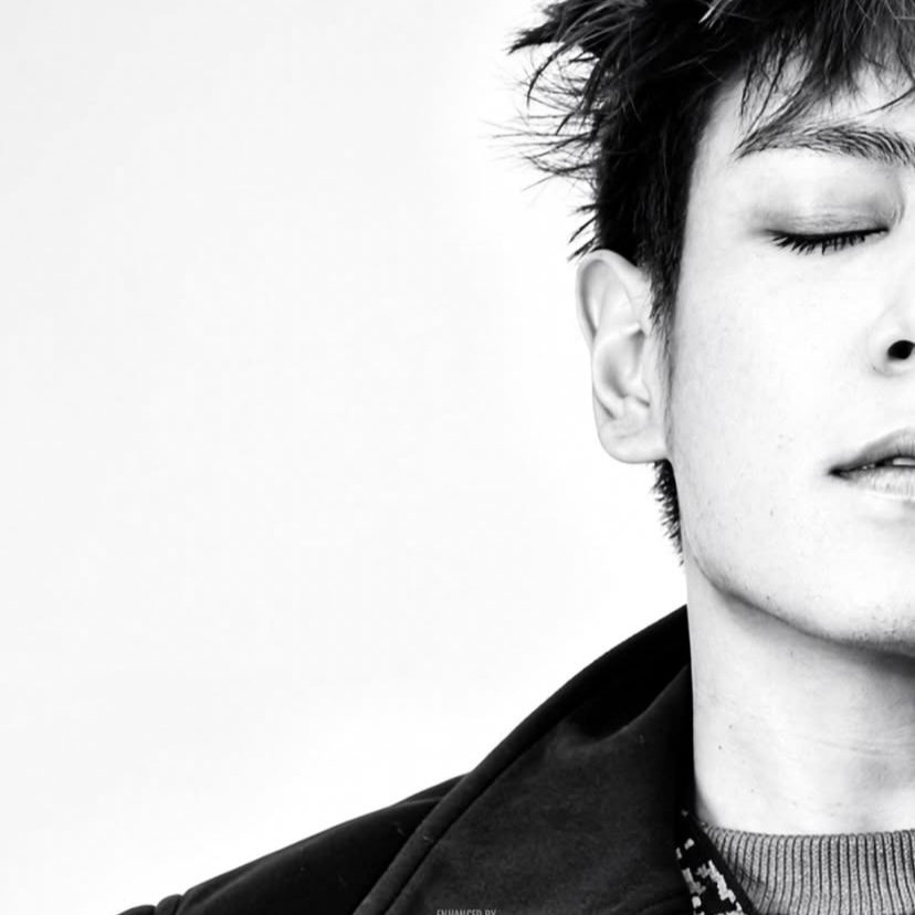 Momen yang diabadikan oleh penggemar T.O.P