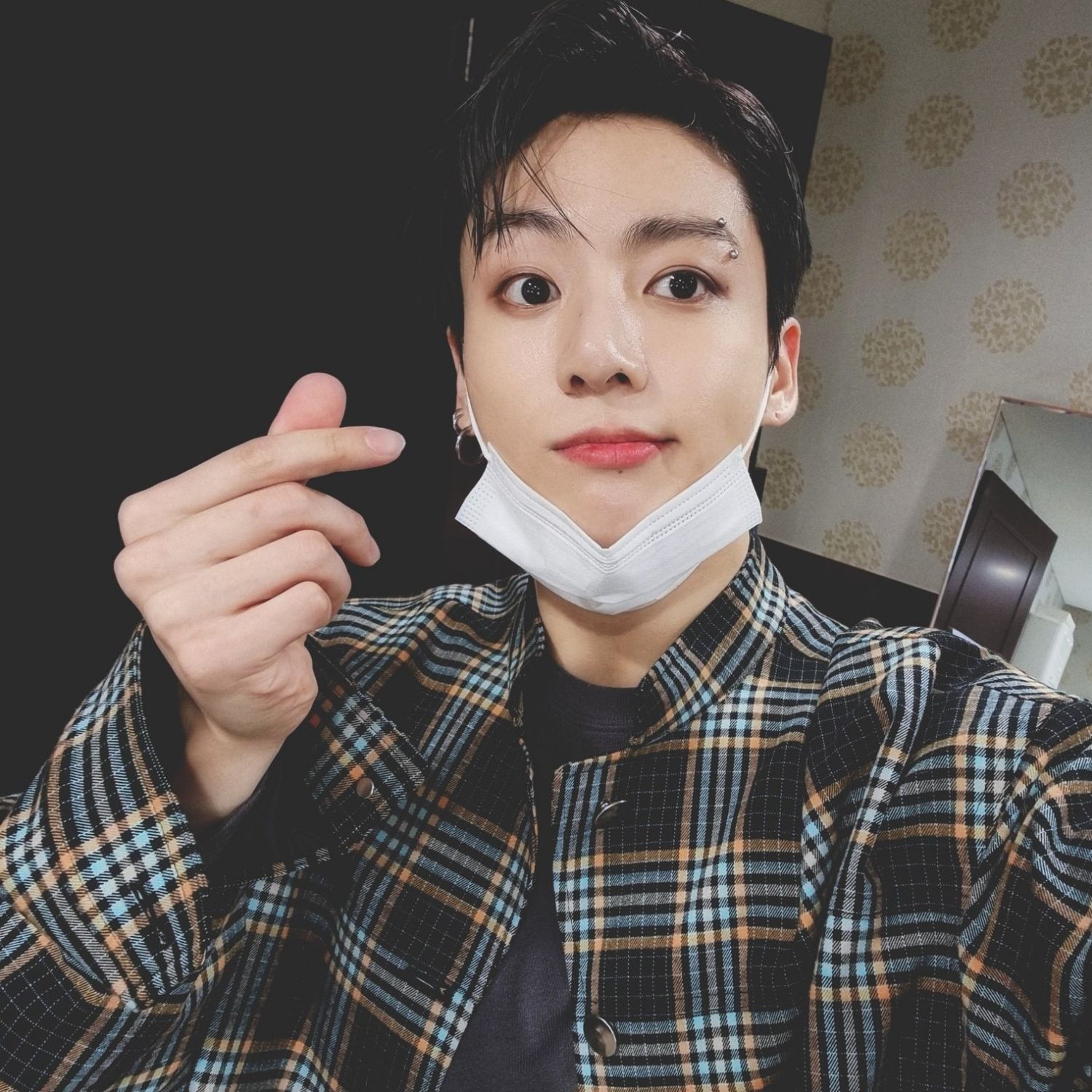 Latest photo of Jungkook (BTS)