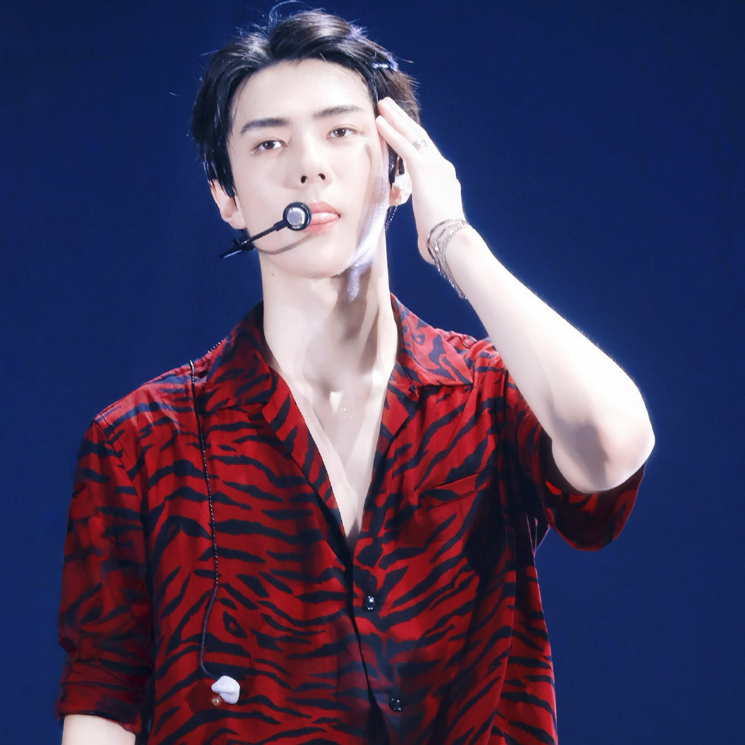 A moment captured by Sehun (EXO)'s fan
