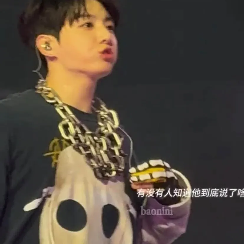 Behind-the-scenes cut of BTS