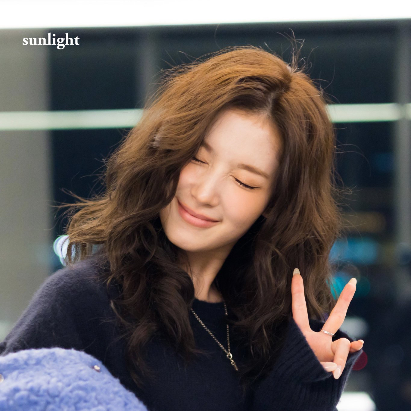 サナ (TWICE)の舞台裏ショット