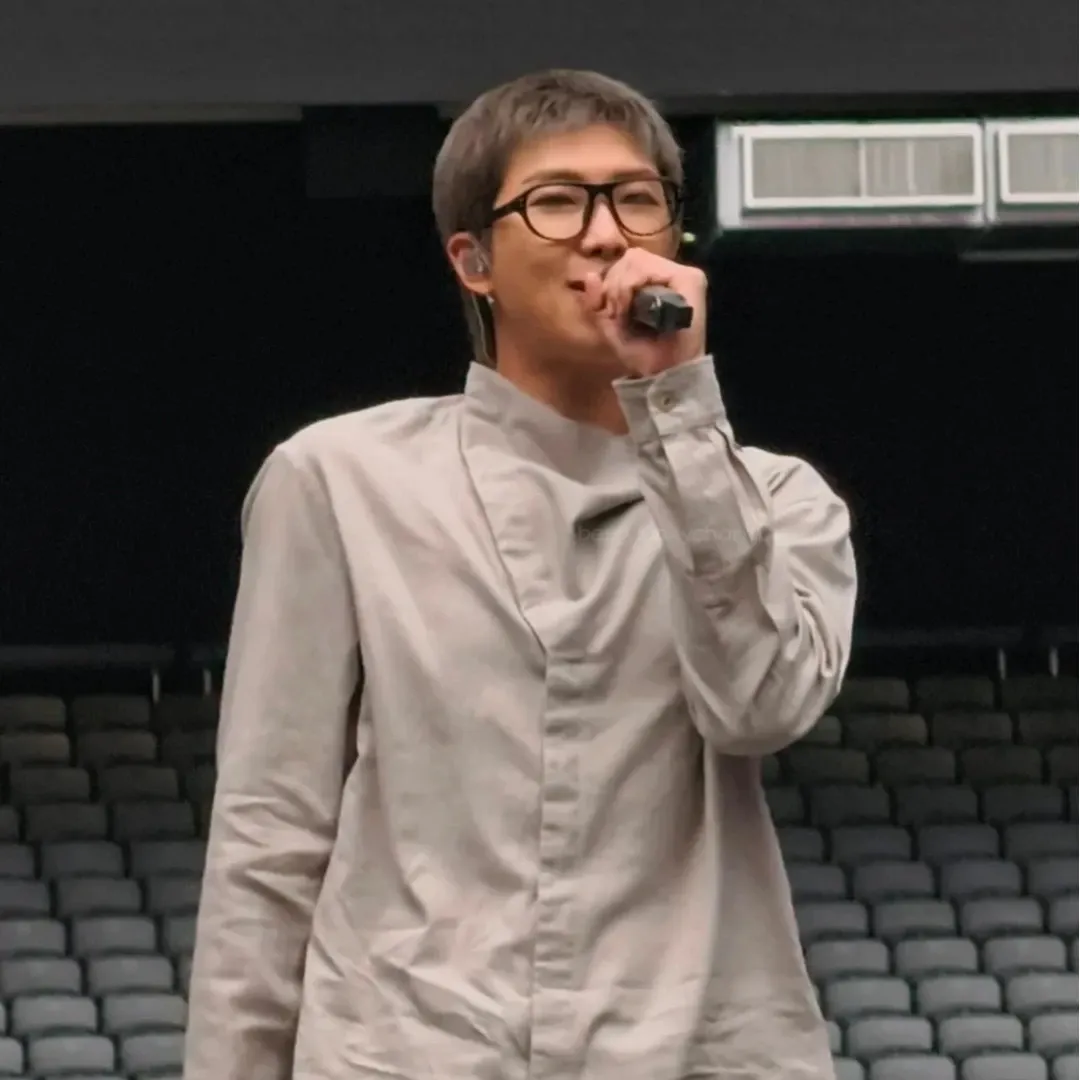 RM (방탄소년단) 최근 활동샷
