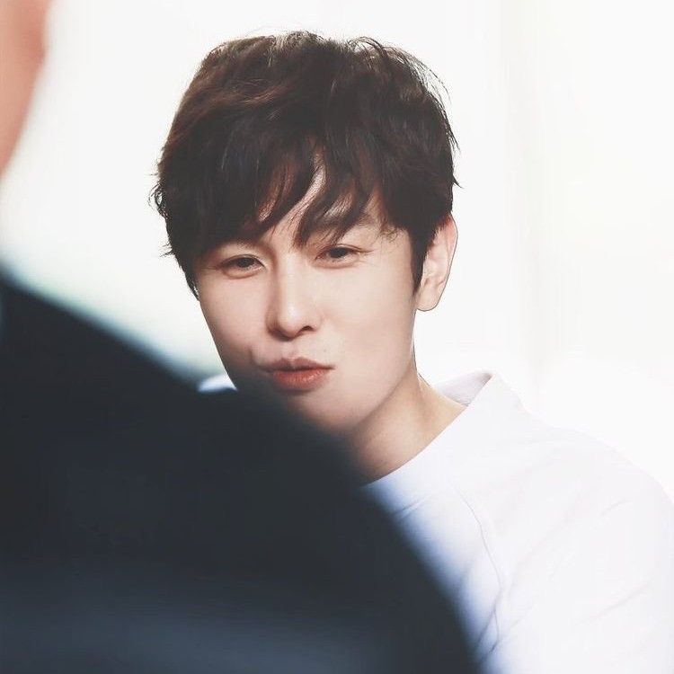 Latest photo of Kim Dongwan (SHINHWA)