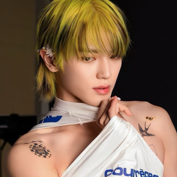 Behind-the-scenes cut of NCT