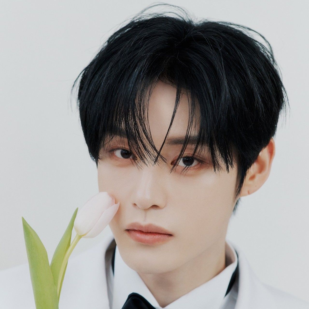 Latest photo of Kim Jiwoong (ZEROBASEONE)