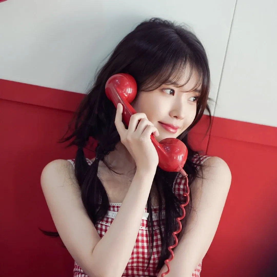 Recent activity shot of IU