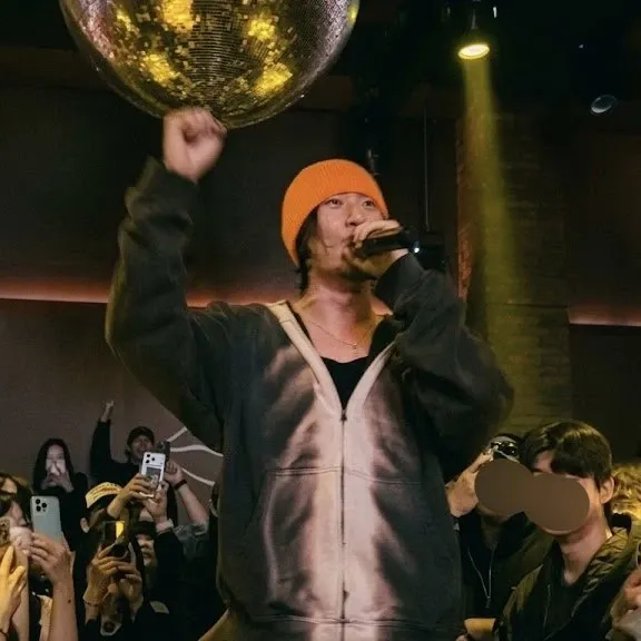 Behind-the-scenes cut of Bang Yedam