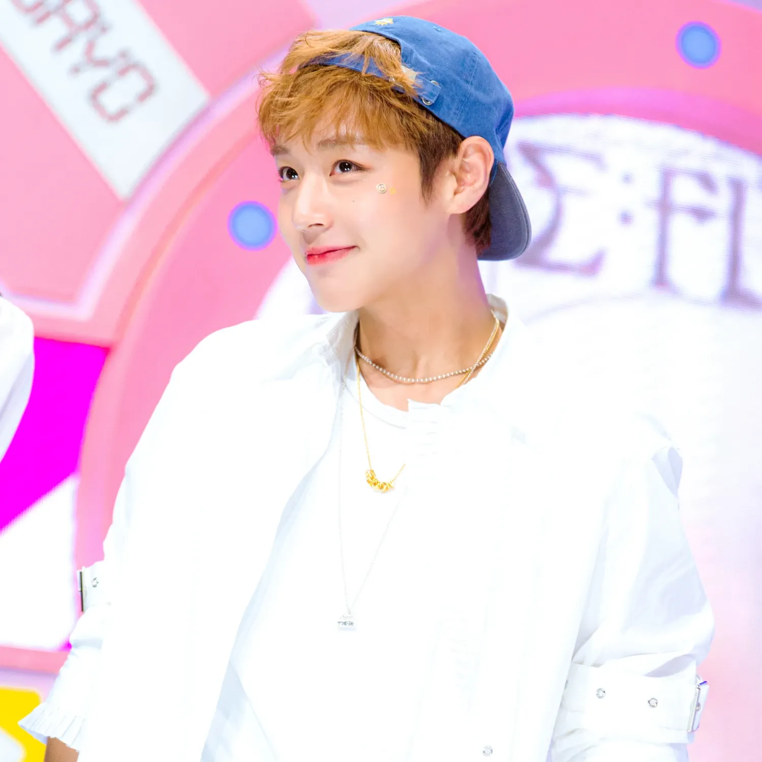 Foto terbaru Park Jihoon