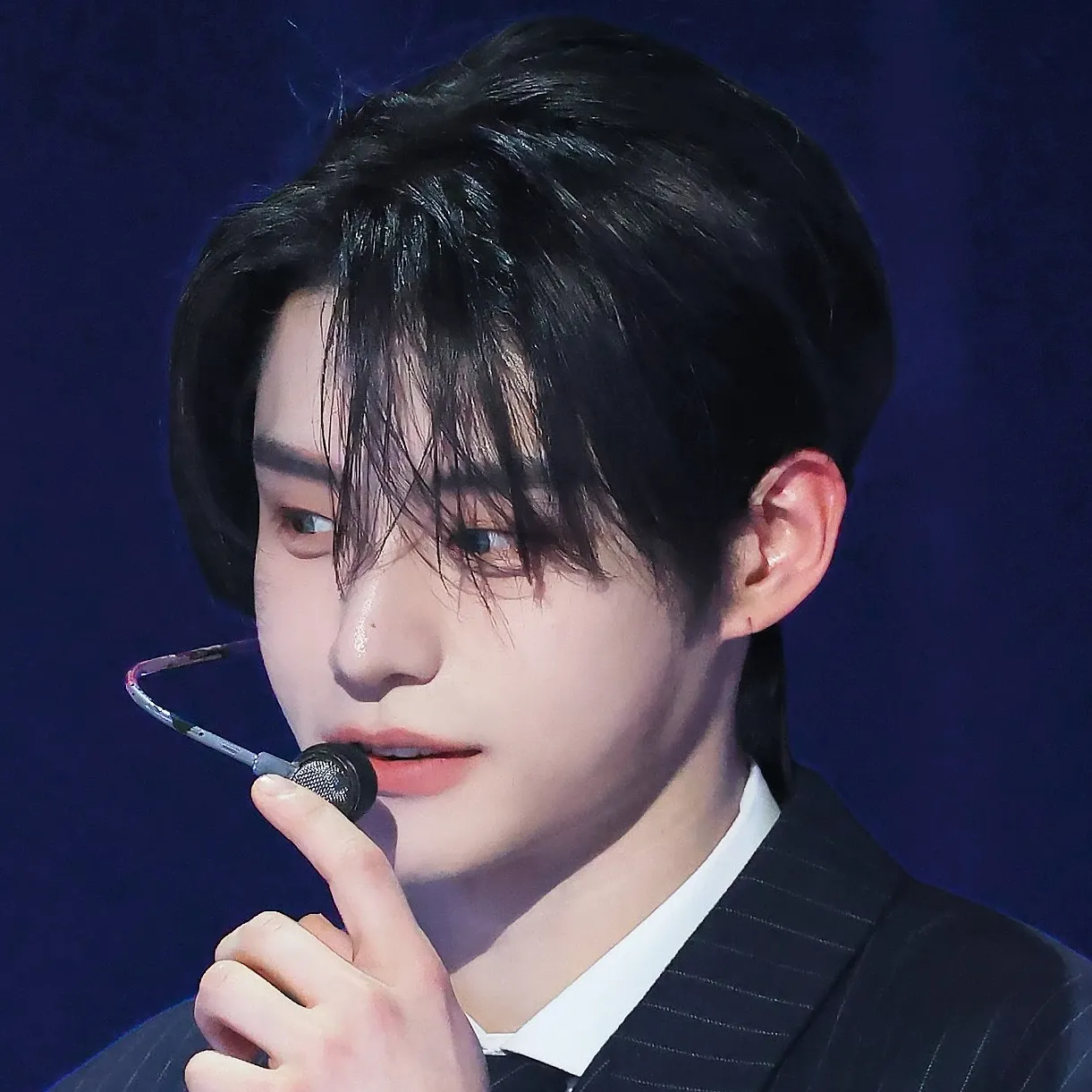 Latest photo of Kim Jiwoong (ZEROBASEONE)