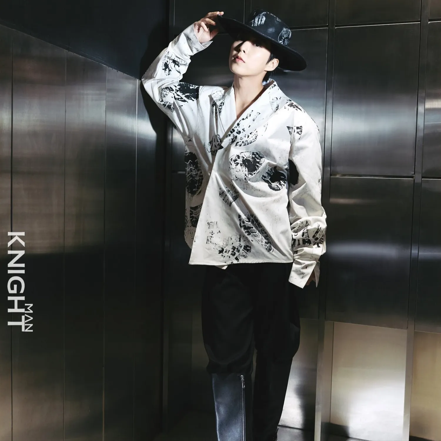 A moment captured by Xiumin (EXO)'s fan