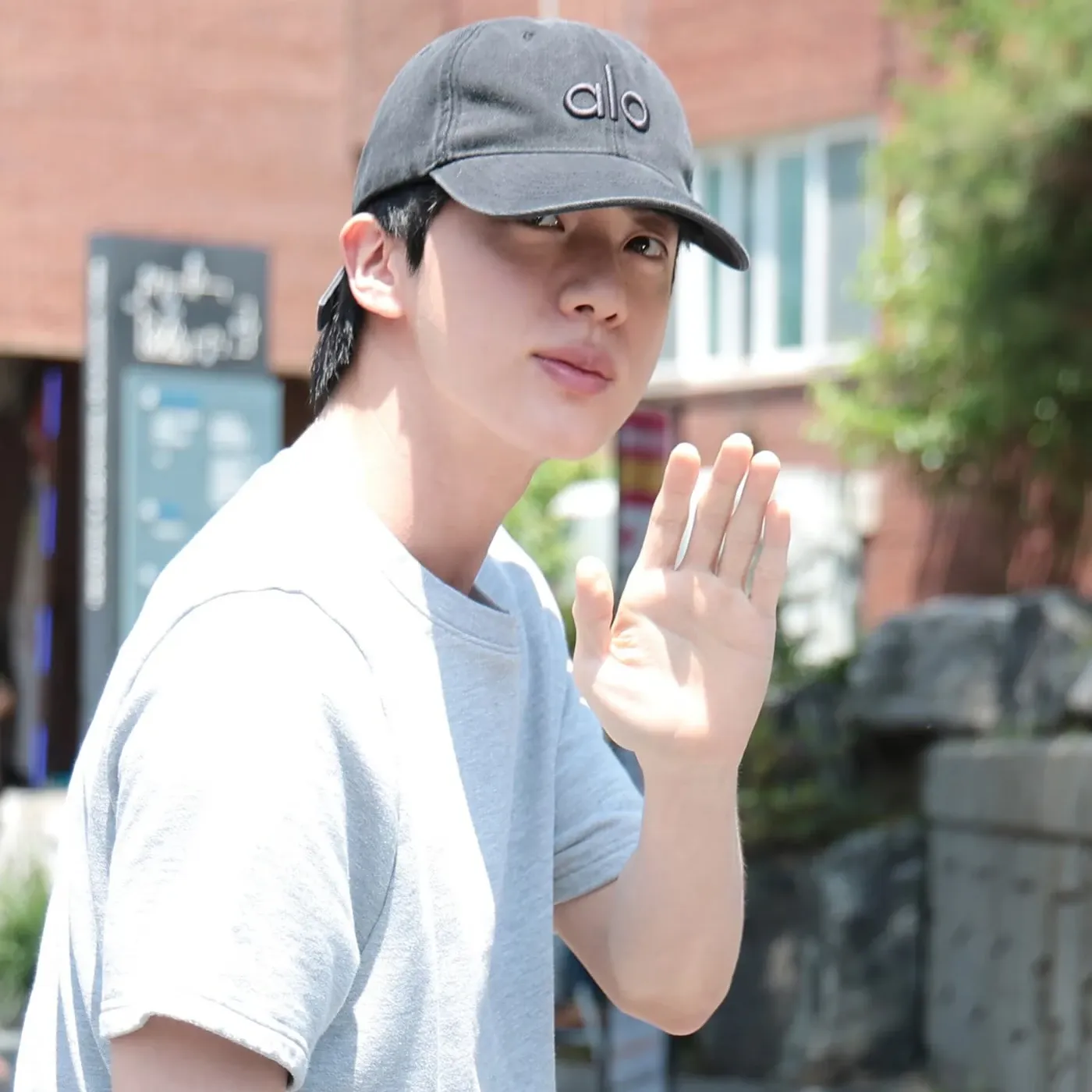 Foto terbaru Jin (BTS)