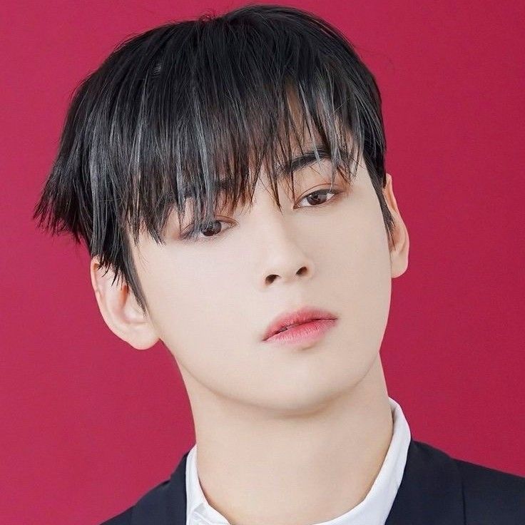 Latest photo of Eunwoo (ASTRO)