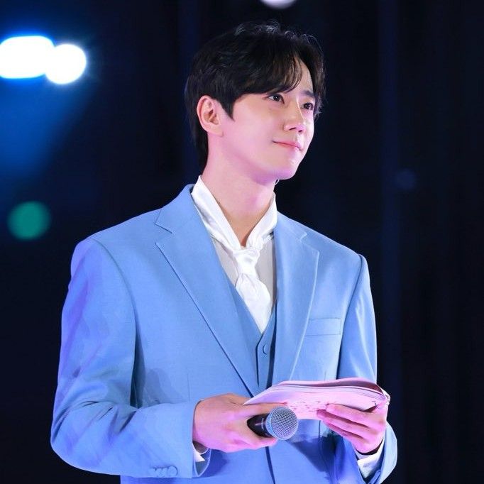 A moment captured by Lee Junyoung's fan