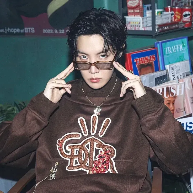 Potret di balik layar j-hope (BTS)